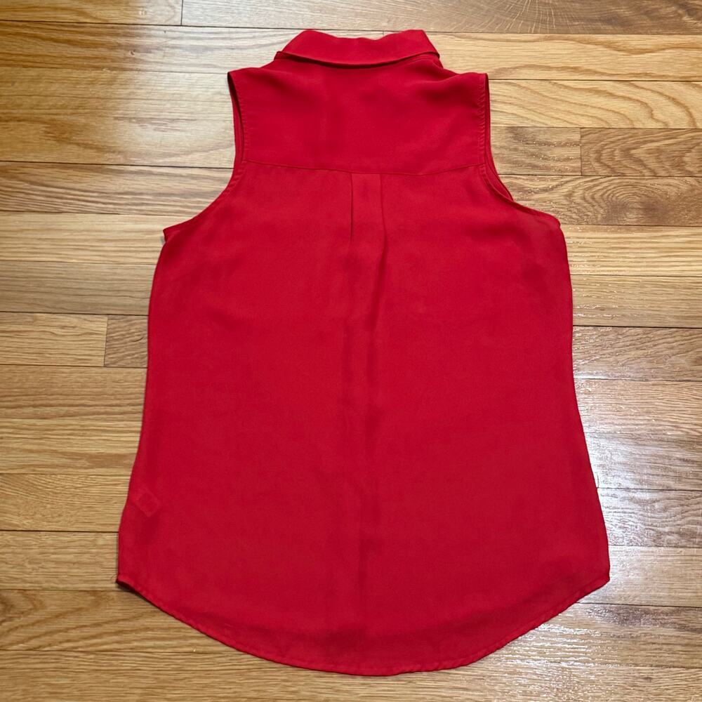 Express | Women's Portfino Sleeveless Button Shirt Original Fit Ruby Red XS - Picture 4 of 4
